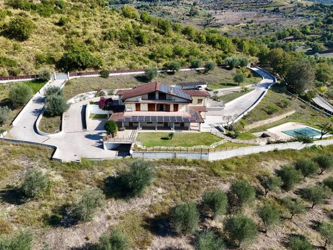 Villa in Via Frascinelle s.n.c, Zona Fuonti - Colle San Marco, Agropoli