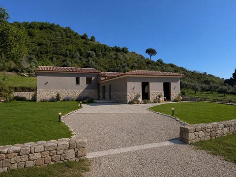 Villetta a schiera in Via Silvio Maurano, 61, Castellabate